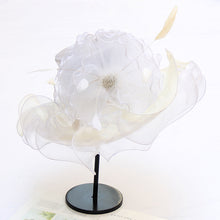 Load image into Gallery viewer, New Ougen Yarn Sunscreen Sun Hat Fashion Crystal Flower Fashion Hat Women&#39;s Summer Gauze Sun Hat
