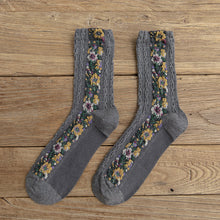 Load image into Gallery viewer, Twist Pattern Medium Tube Women's Literary Cotton Socks Ethnic Style Flower Dark Pattern Socks