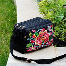 Load image into Gallery viewer, New Ethnic Style Embroidery Bag Retro Canvas Casual Women&#39;s Bag Small Bag Crossbody Bag