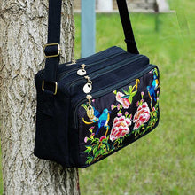 Load image into Gallery viewer, New Ethnic Style Embroidery Bag Retro Canvas Casual Women&#39;s Bag Small Bag Crossbody Bag