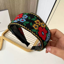 Load image into Gallery viewer, Bohemian Embroidered Headband Retro Ethnic Style Toothed Non-slip Headband Hairpin Large Flower Hair Accessories
