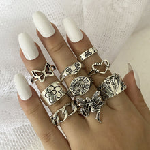 Load image into Gallery viewer, 9-piece Set of Vintage Crying Face Rings, Playing Card Rings, Hollowed Out Love Rings, Daisy Rings, Alloy Chain Rings