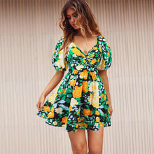 Load image into Gallery viewer, Women‘s Wear Summer New V-neck Printed Beach Lantern Sleeve Short Dress