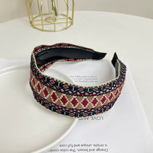 Load image into Gallery viewer, Bohemian Embroidered Headband Retro Ethnic Style Toothed Non-slip Headband Hairpin Large Flower Hair Accessories