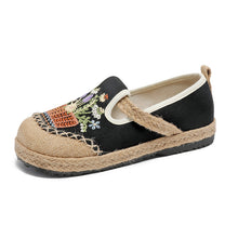 Load image into Gallery viewer, New Ethnic Style Embroidered Cloth Shoes Shallow Mouth One Pedal Low Top Old Beijing Cloth Shoes Woven Round Head Cloth Shoes Women