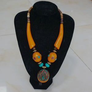 Ethnic Style Tibetan Accessories Nepalese Handmade Necklace with Large Copper Beads Exaggerated Necklace