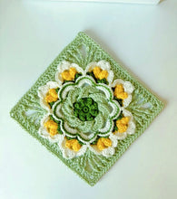 Load image into Gallery viewer, Hand-crocheted Small Daisy Coasters, Anti-scalding and Heat-insulating Cushions, Wool Coasters, Gifts for Girlfriends, Flower Slices in Large Quantities