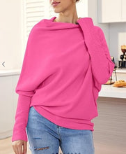 Load image into Gallery viewer, Fall/Winter New Solid Color Round Neck Long Sleeve Comfortable Temperament Knit Pleated Pullover Sweater
