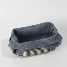 Load image into Gallery viewer, Simple and Casual High-End Knitted Handbag, Suitable for Various Occasions, Versatile for All Seasons, Soft, Breathable, Foldable, Durable, Reusable, Eco-Friendly, Can Hold a Phone, Keys, Water Bottle, Etc., Meets Daily Commuting, Shopping, and Other Need