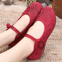 Load image into Gallery viewer, Women Retro High Quality Red Embroidery Ballet Shoes Lady Casual Sweet White Anti Skid Hemp Flat Shoes Zapatos Mujer E6184x
