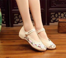 Load image into Gallery viewer, Women Retro High Quality Red Embroidery Ballet Shoes Lady Casual Sweet White Anti Skid Hemp Flat Shoes Zapatos Mujer E6184x