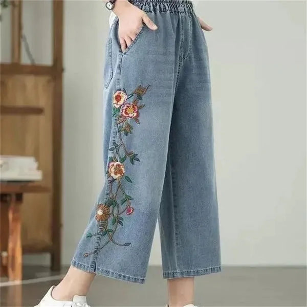 Artistic retro Heavy industry Embroidered Denim Wide leg Pants Spring Summer 2026 New Women's Loose waist Casual Nine Fen Jeans