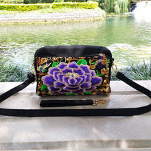 Load image into Gallery viewer, New Handheld Women&#39;s Bag Ethnic Style Embroidery Bag Embroidery Canvas Bag Cross Shoulder Bag Handbag