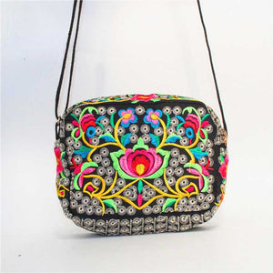 Ethnic Embroidered Multi-layer Bag Ladies Embroidered Casual Cloth Bag.
