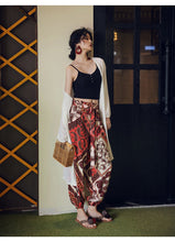 Load image into Gallery viewer, Retro Printed Mosquito Proof Legged Lantern Pants Loose Large Bohemian Beach Pants