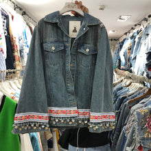 Load image into Gallery viewer, National Wind Thai Heavy Duty Embroidery Stitching Flow Su Loose Long-sleeved Denim Jacket