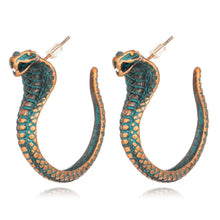 Load image into Gallery viewer, Retro hand-woven rope serpentine earrings