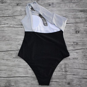 One Shoulder Black and White Stitching One Piece Swimsuit