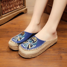 Load image into Gallery viewer, Beijing Opera facial makeup embroidered head shoes handmade cloth shoes embroidered linen grass literary shoes