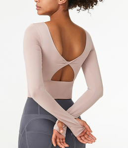 Autumn and winter seamless integrated yoga jacket with chest pad nude sports jacket yoga suit long sleeve