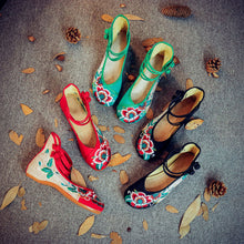 Load image into Gallery viewer, Ethnic style vintage disc buckle embroidered cloth shoes spring and autumn flax round toe women&#39;s single shoes