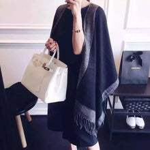 Load image into Gallery viewer, Women Contrast Color Batwing Sleeve Tassels Knit Cloak Shawl