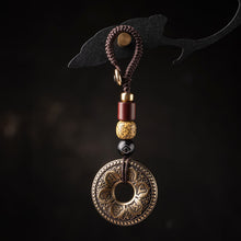 Load image into Gallery viewer, Six-character mantra pendant brass car keychain small pendant