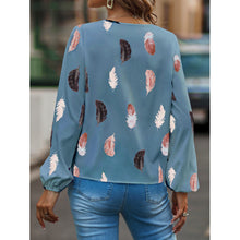 Load image into Gallery viewer, Women&#39;s V-neck feather print long sleeves loose T-shirt blouse