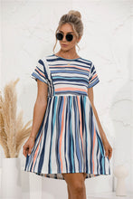 Load image into Gallery viewer, striped-print paneled crew-neck dress