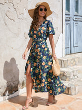 Load image into Gallery viewer, V-neck, short sleeves, lace-up high-rise maxilla dress, beach casual dress