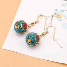 Load image into Gallery viewer, Nepalese style simple earrings