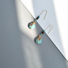 Load image into Gallery viewer, Ethnic Turquoise Earrings Feature Copper Wire Handmade Tibetan Earrings Retro Earrings Ear Clip Earrings