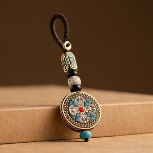 Nepal retro car keychain Bodhi key pendant high-grade bag ornaments handmade chain for men and women.