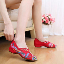 Load image into Gallery viewer, Phoenix Embroidered Old peking Vintage Flat Shoes
